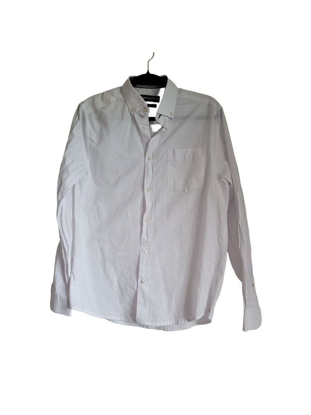 Men's Report Collection Oxford Shirt Size Medium?